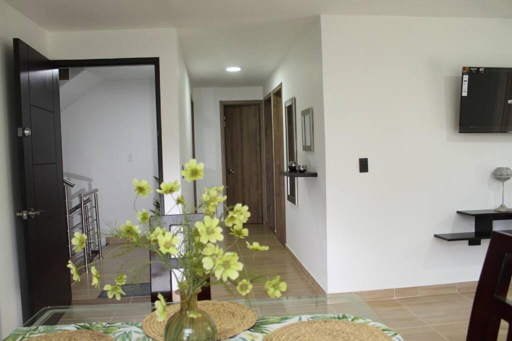 Lindo Apartamento Con Estacionamiento Buga Eksteriør bilde